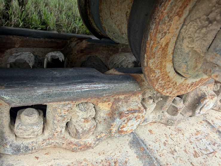 komatsu-pc200-image-24