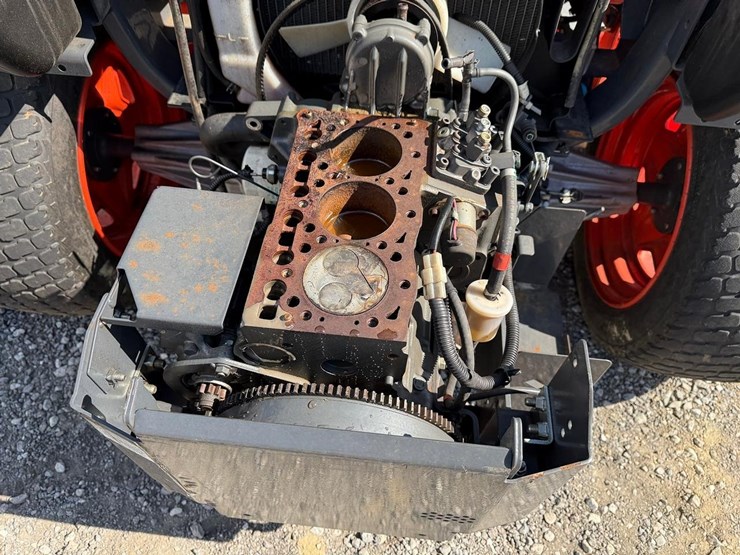 2019-kubota-zd1211-image-12