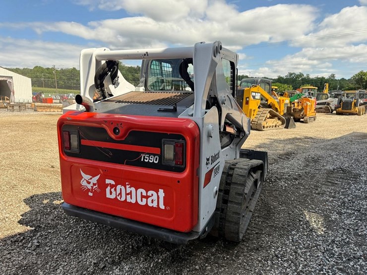 2018-bobcat-t590-image-4