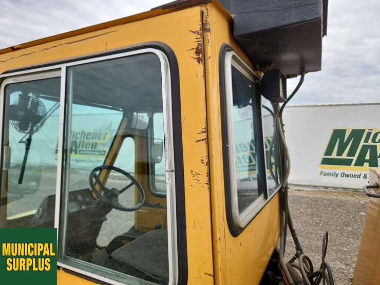 trackless-mt5t-image-40
