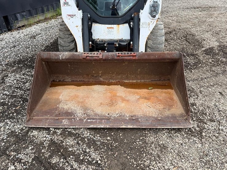 2020-bobcat-s570-image-9