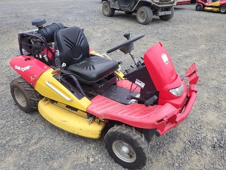 canycom-cmx2402-ride-on-mower-image-3