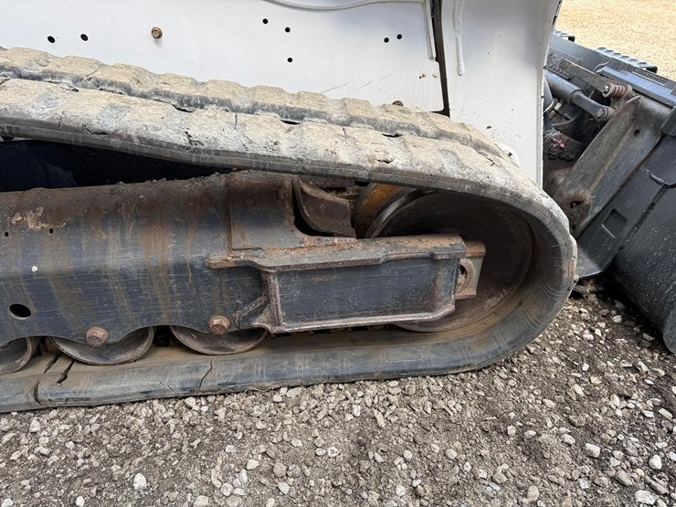 2018-bobcat-t590-image-14