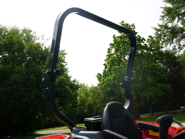 2024-massey-ferguson-1835m-image-33