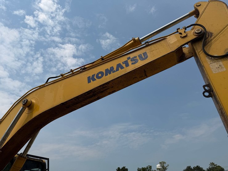 komatsu-pc200-image-43