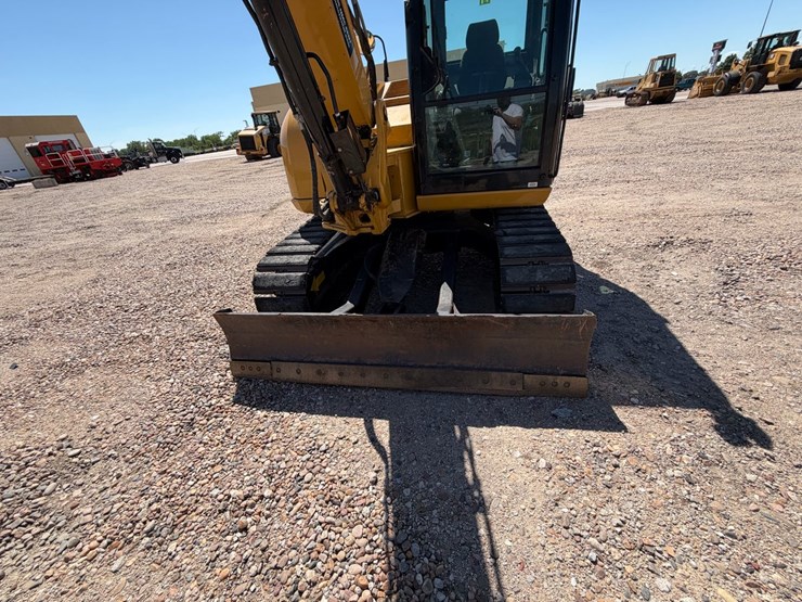 2014-caterpillar-308e2-cr-image-32