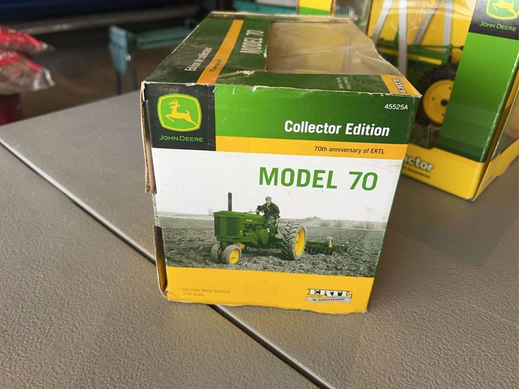 john-deere-16-image-6