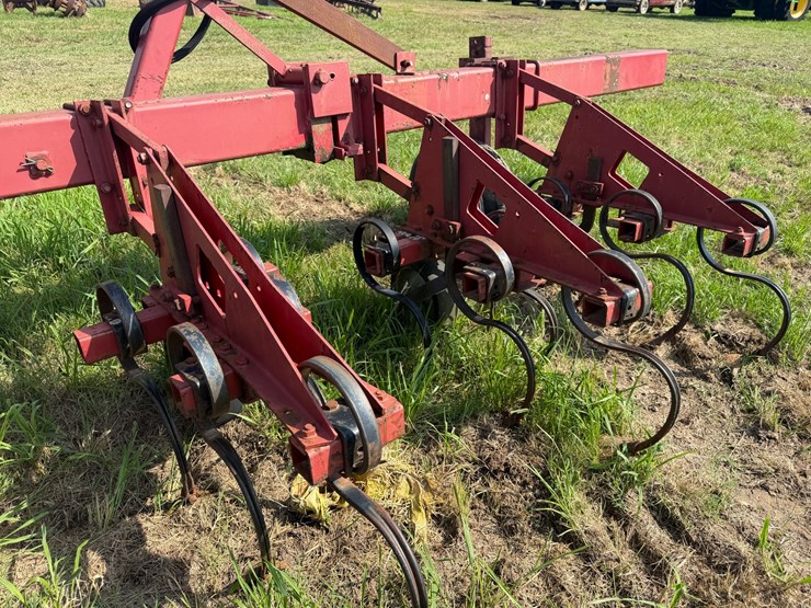 case-ih-183-image-18
