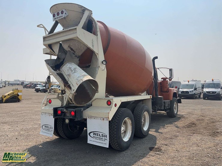 1989-mack-dm690s-image-5