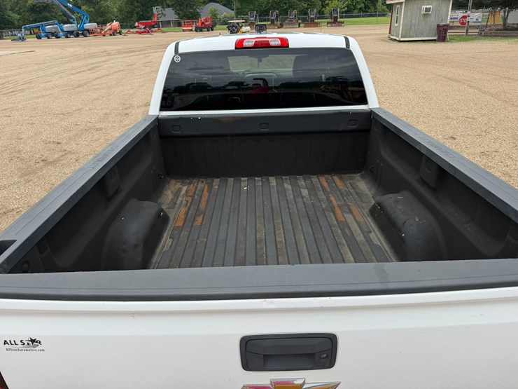2014-chevrolet-1500-image-5