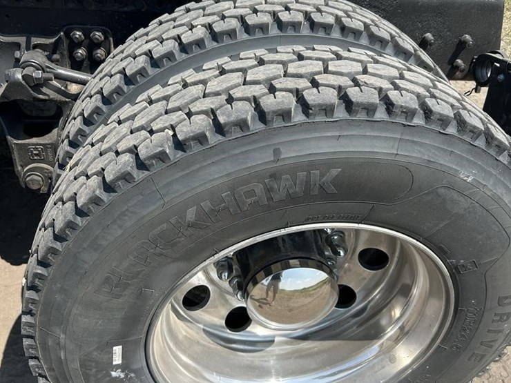 2007-kenworth-w900-image-32