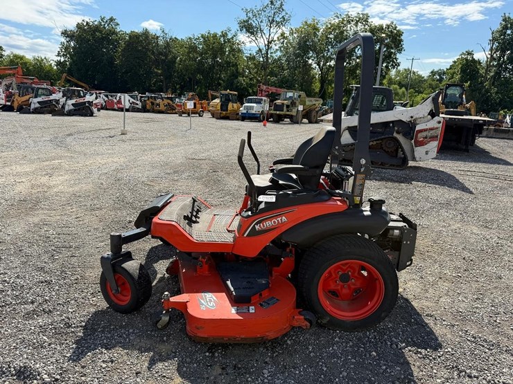 2019-kubota-zd1211-image-1