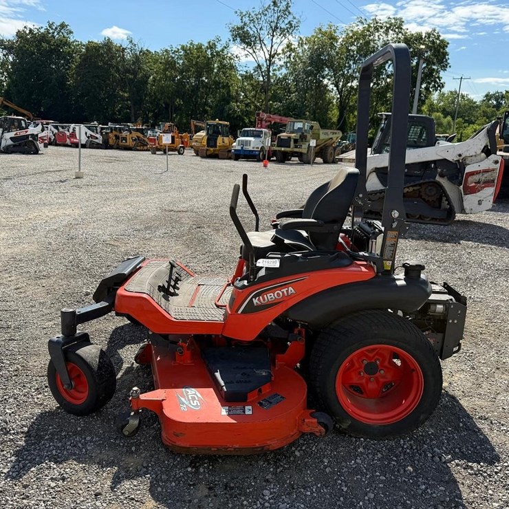 2019 KUBOTA ZD1211