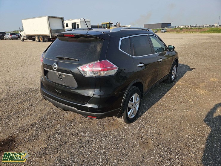 2016-nissan-rogue-image-4