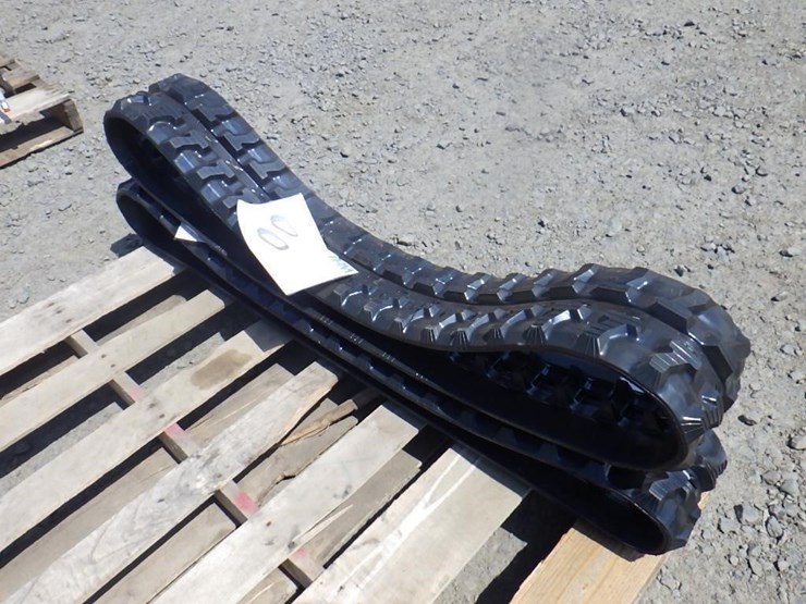 tpm-excavator-rubber-tracks-image-4