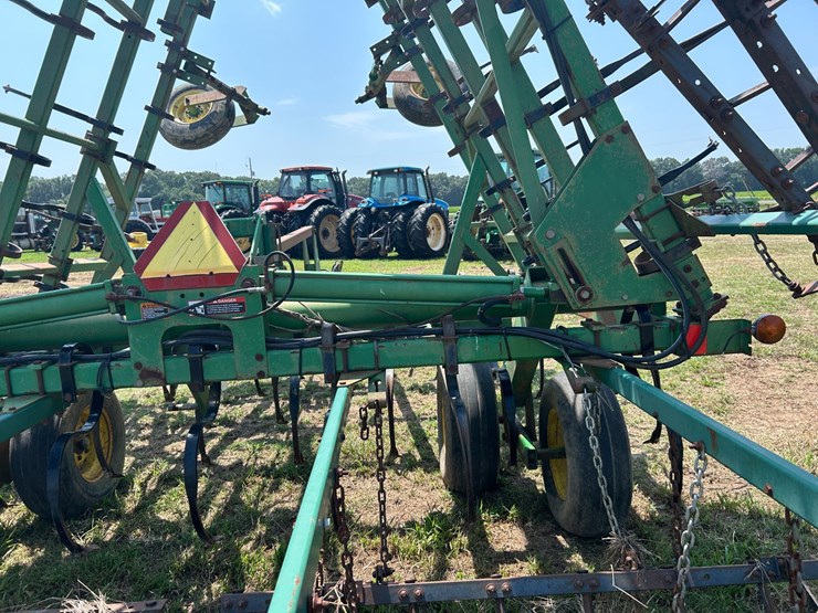 john-deere-34-image-22