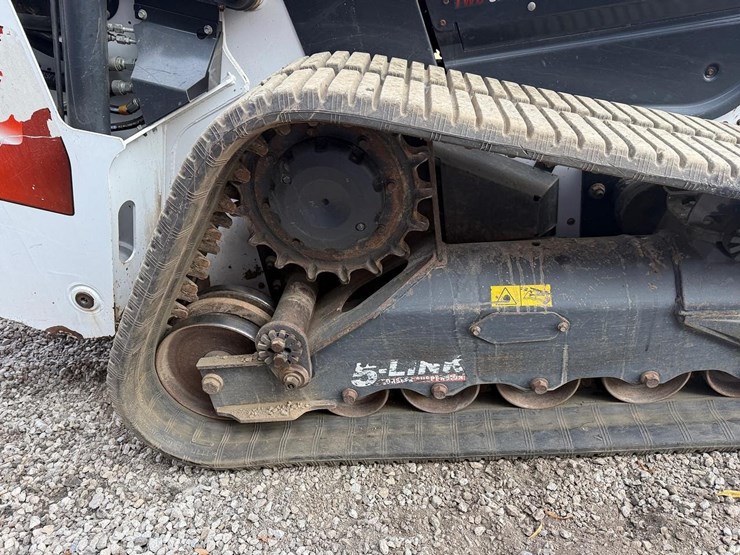 2023-bobcat-t86-image-13