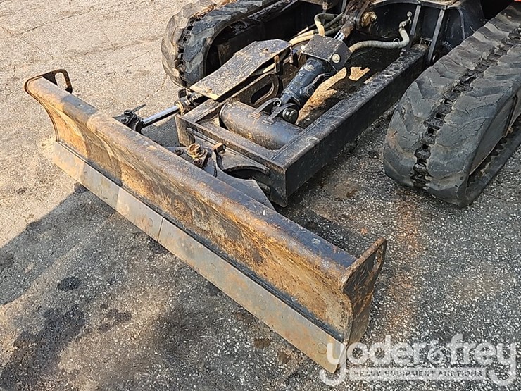 2024-kubota-kx033-4-image-9