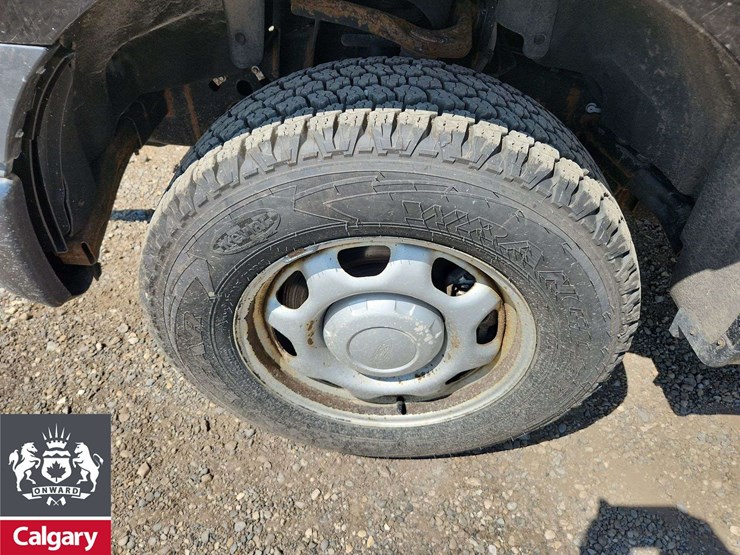 2016-ford-f150-image-10