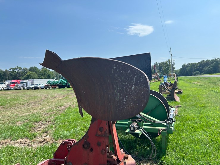 case-ih-165-image-6