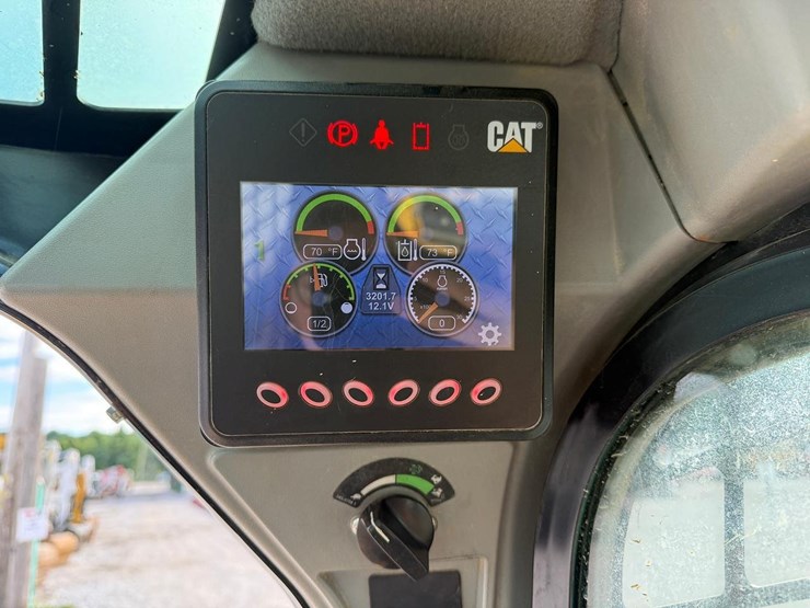 2016-caterpillar-289d-image-21