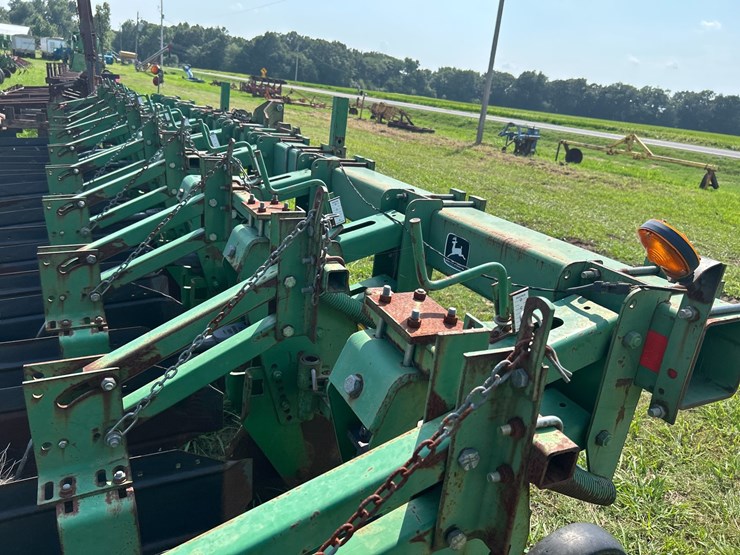 john-deere-886-image-30
