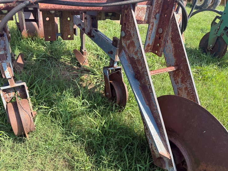 #52693-•-sprayrite-10-row-30"-cultivator-inv#52693-image-12