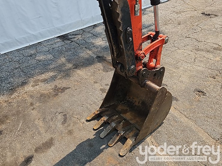 2025-kubota-u35-4-image-11