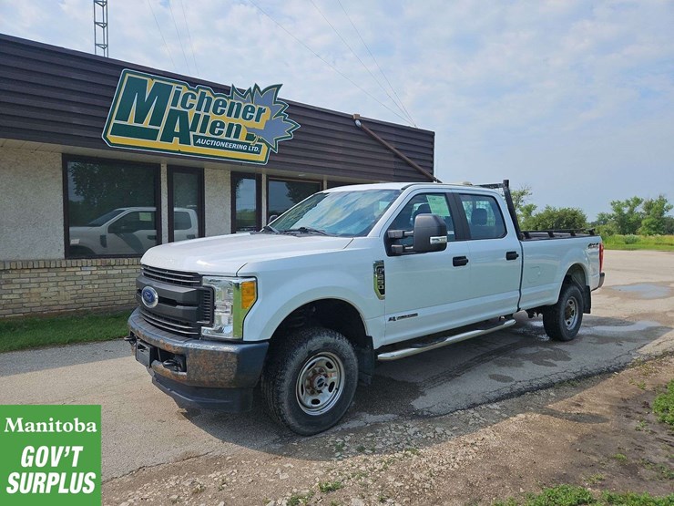 2017-ford-f250-image-1