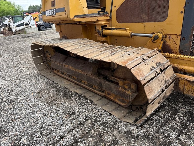 deere-550h-lgp-image-11