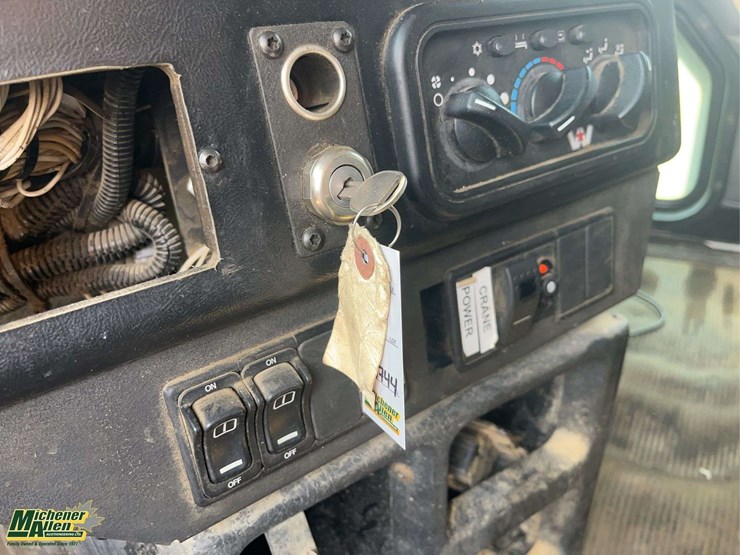 2007-western-star-4900-image-17