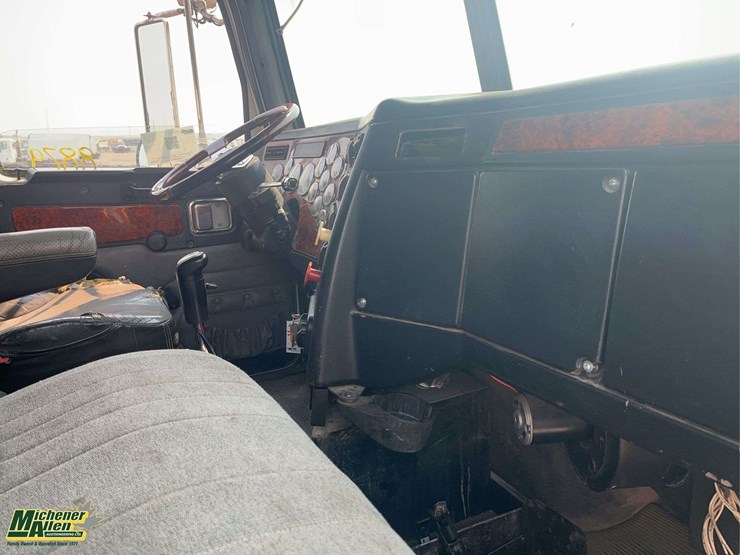 2007-western-star-4900-image-19