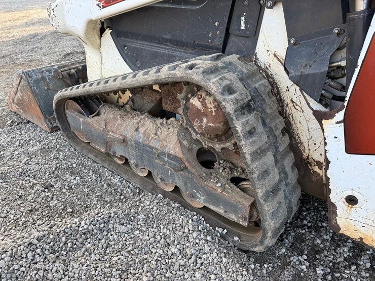 bobcat-t62-image-17