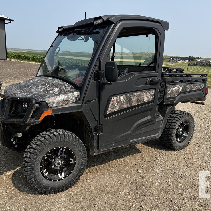2025 JOHN DEERE GATOR XUV 835R