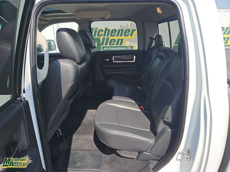 2010-dodge-ram-1500-image-15