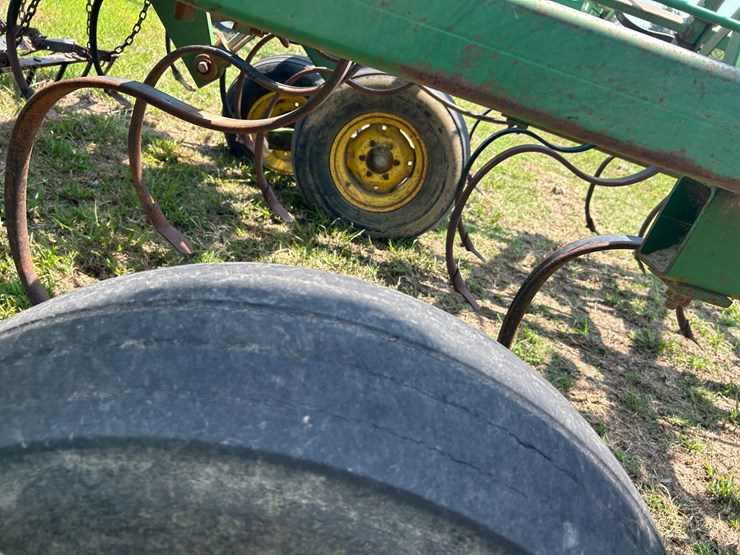 john-deere-34-image-14