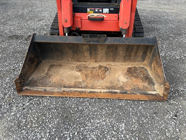 kubota-svl75-2-image-9