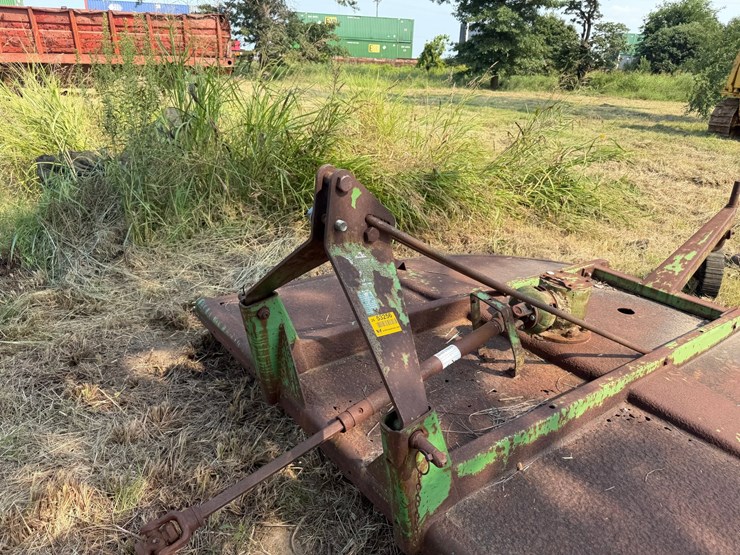 john-deere-7-image-7