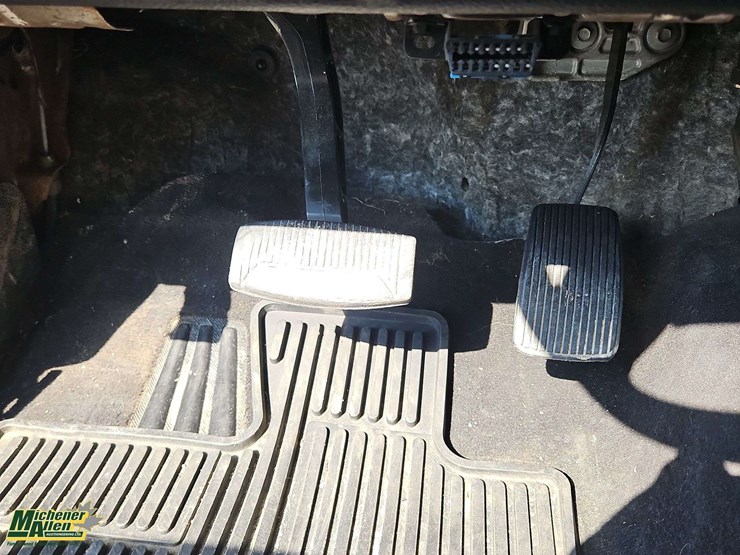 2004-ford-f150-image-22