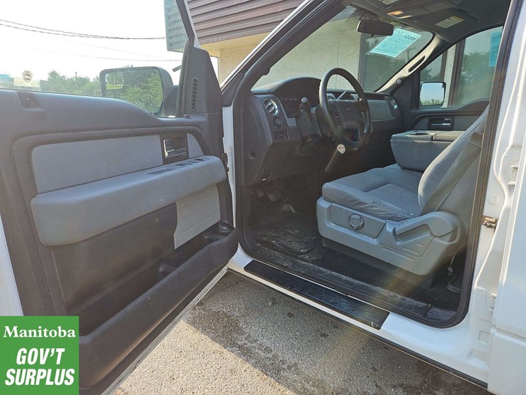 2012-ford-f150-xlt-image-17