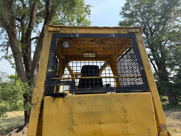 1985-caterpillar-d4e-image-21