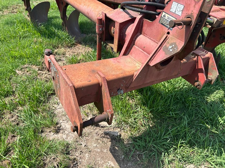 case-ih-165-image-24