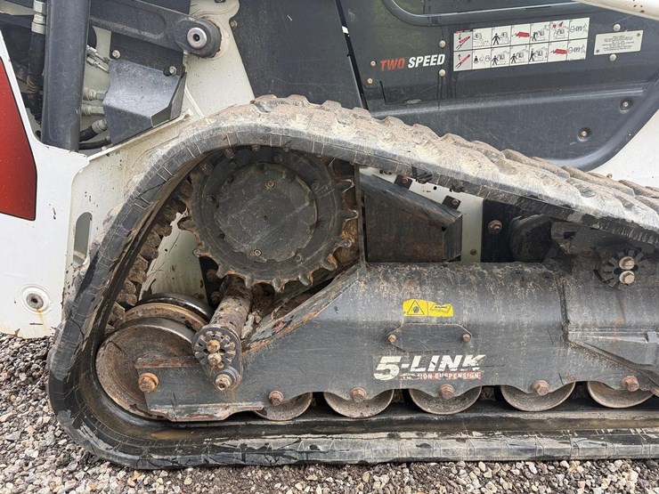 2023-bobcat-t86-image-13
