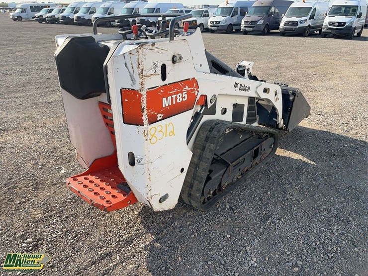 2019-bobcat-mt85-image-5
