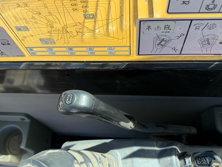2014-caterpillar-308e2-cr-image-19