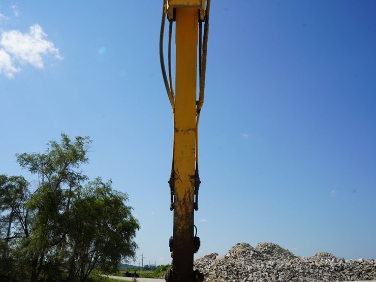 2002-komatsu-pc220-lc-7l-image-24