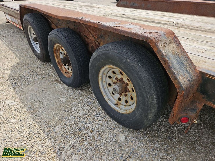 2015-load-trail-car-trailer-image-16