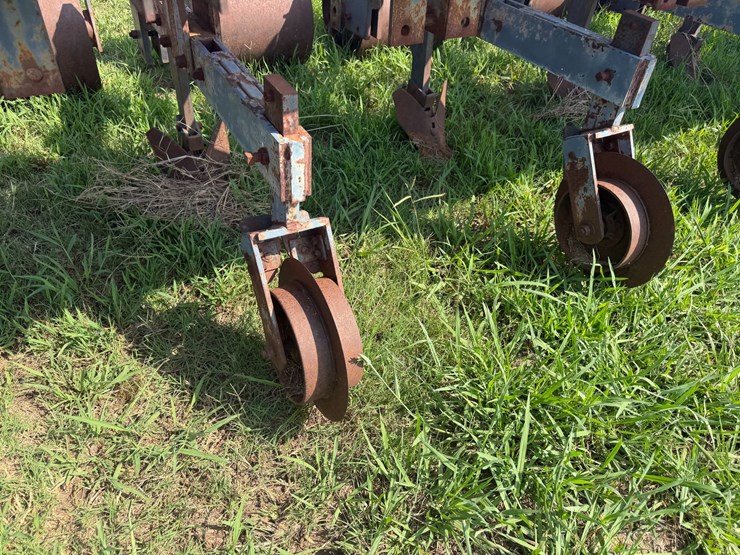 #52693-•-sprayrite-10-row-30"-cultivator-inv#52693-image-34