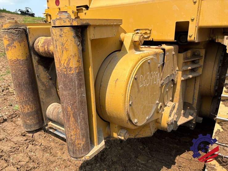 2015-caterpillar-d6t-lgp-image-76