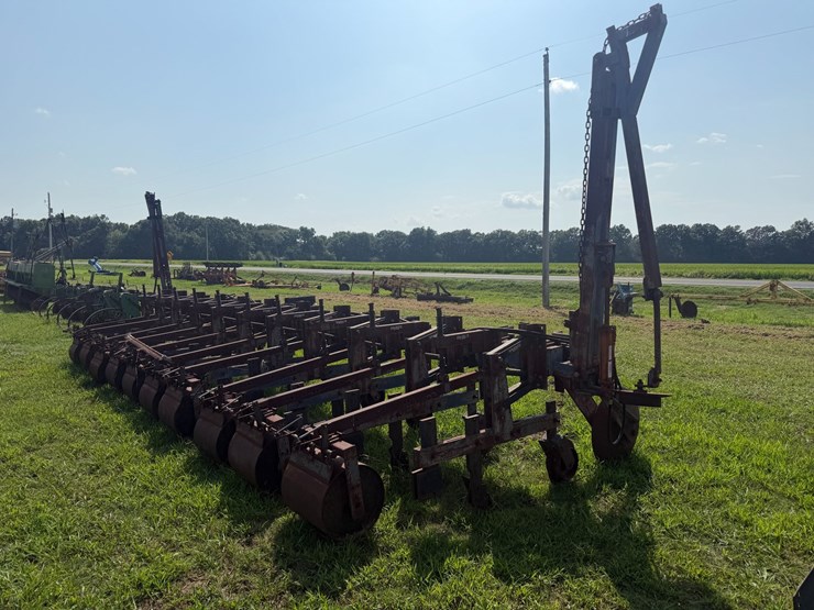 #52693-•-sprayrite-10-row-30"-cultivator-inv#52693-image-3